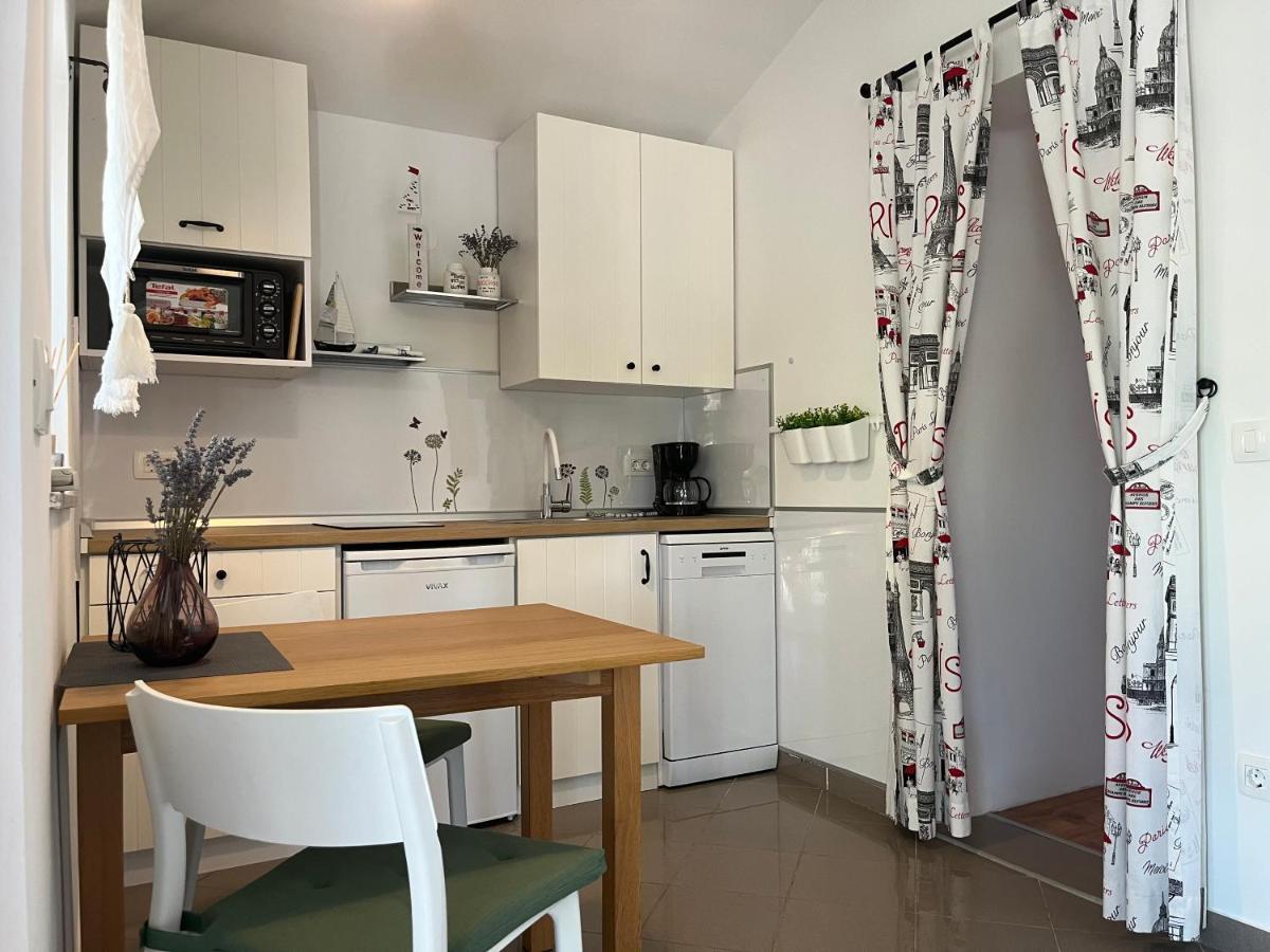 Apartment Cozy&Quiet Rovinj Ngoại thất bức ảnh