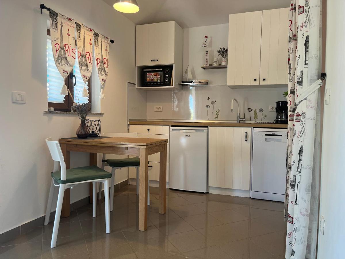 Apartment Cozy&Quiet Rovinj Ngoại thất bức ảnh